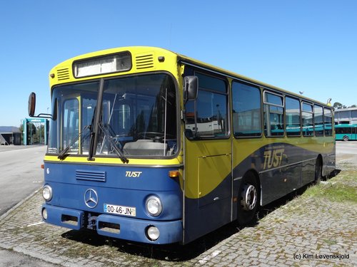 1984' Mercedes O305