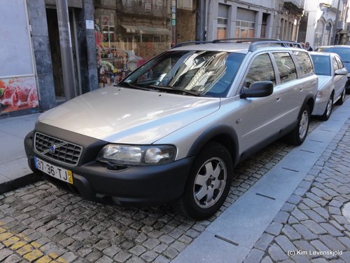 2002' Volvo V70XC