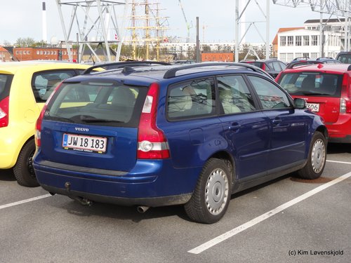 2006' (MY07) Volvo V50 T5 AWD