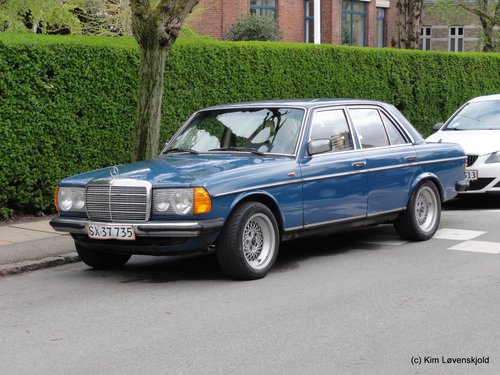 1981' Mercedes 230E