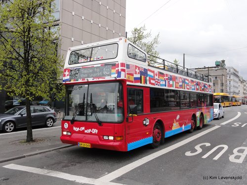 2001' Volvo B7LT East Lancs