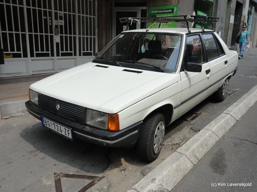 Renault 9