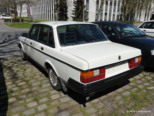 1988' Volvo 240 GL