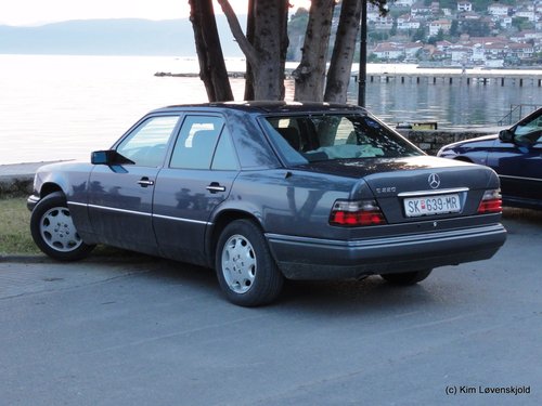 Mercedes E220