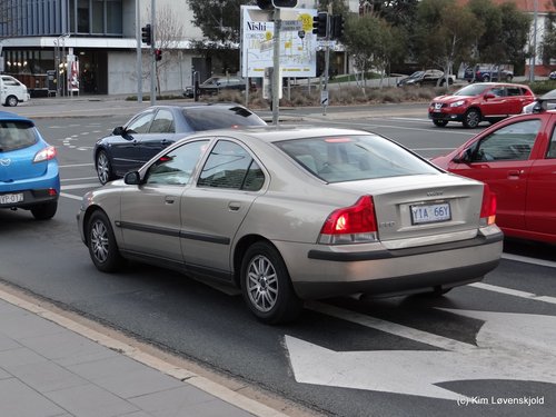 2003' Volvo S60