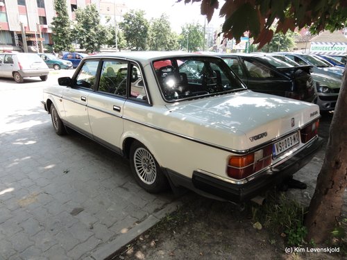 1987' Volvo 240 GL