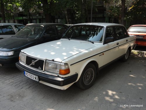 1987' Volvo 240 GL