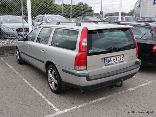 2002' Volvo V70 D5