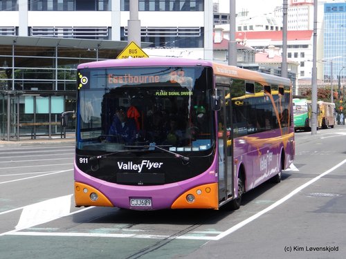 2004' MAN 12.223 Designline