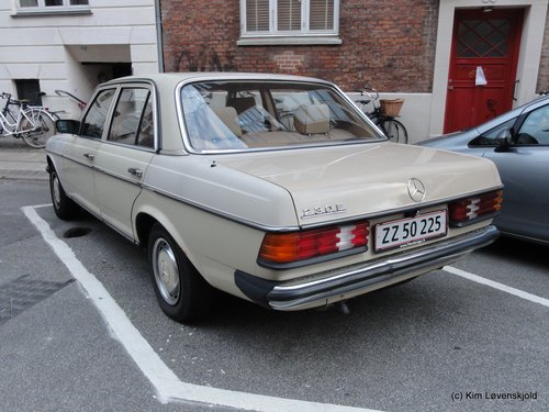 1983' Mercedes 230E