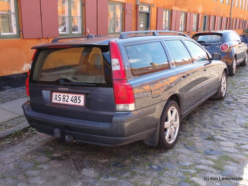 2005' Volvo V70 D5 (MY04)
