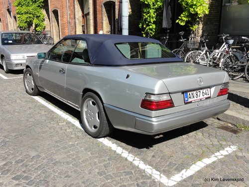 1992' Mercedes 300 CE