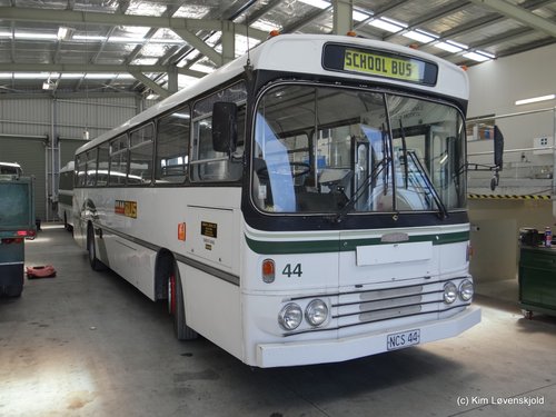 1983' Leyland Leopard PSU3G/2R Hawke Hunter