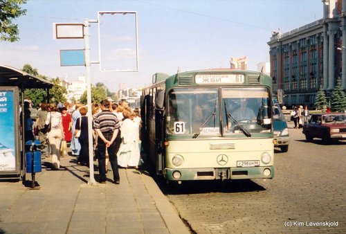 Mercedes O305
