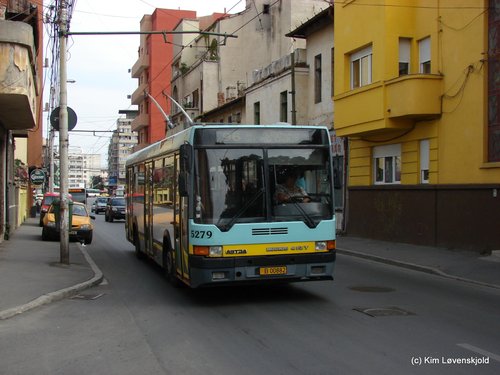 2002' Ikarus 415T