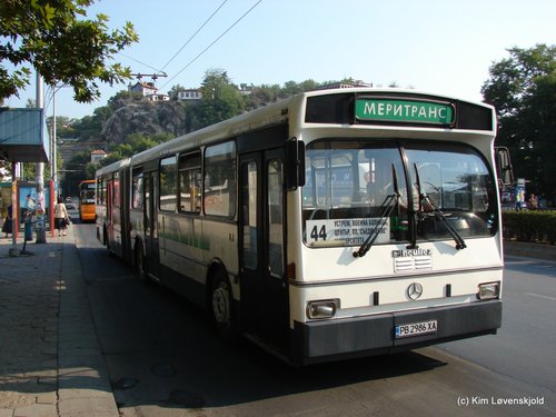 Mercedes O305G