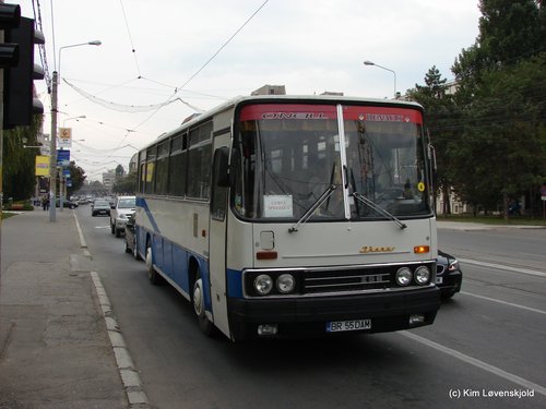 Ikarus 256
