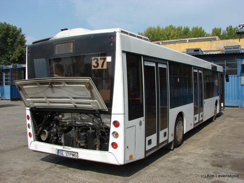2008' MAZ 203