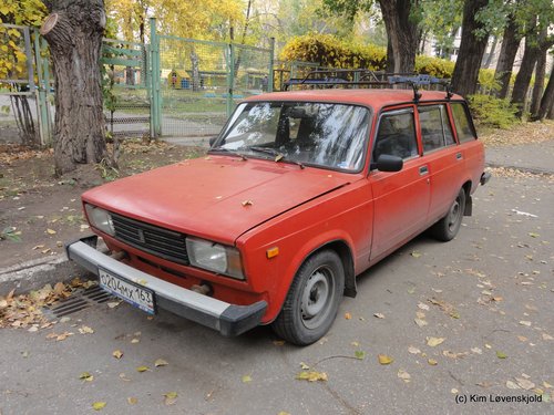 Lada 2104