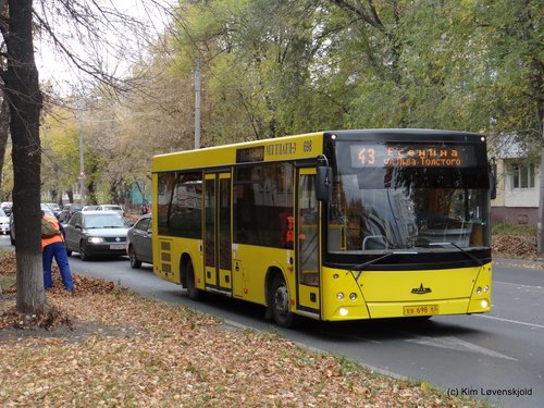 MAZ 206