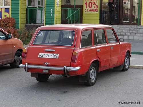 Lada 2102