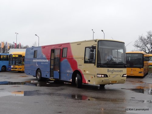 2001' Volvo B10M-60 Kiitokori
