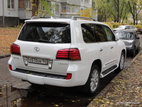 Lexus LX570