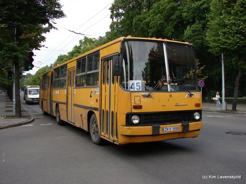 1988' Ikarus 280