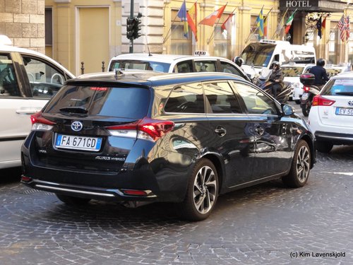 Toyota Auris Hybrid