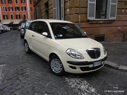 Lancia Ypsilon