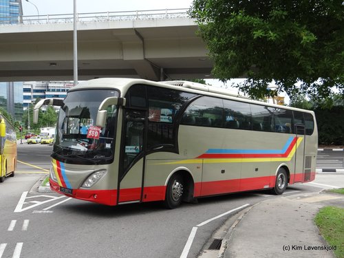 Isuzu LT134P