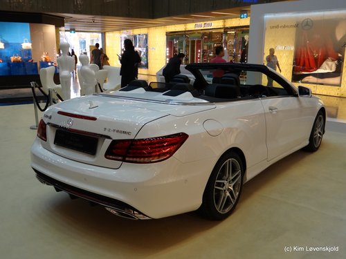Mercedes E200