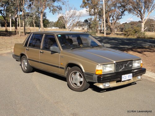 1989' Volvo 740 TIC