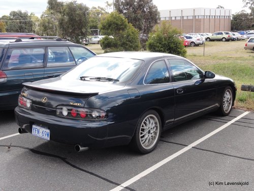 Lexus SC400