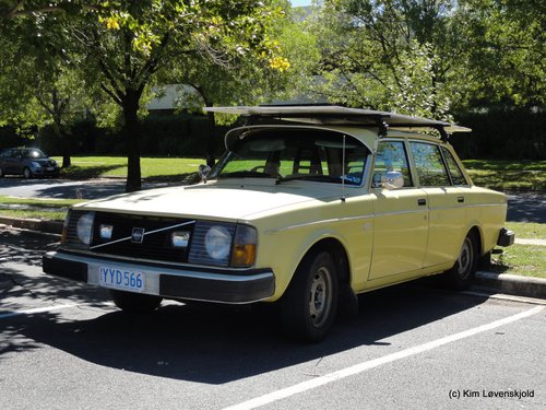 1976' Volvo 244 DL