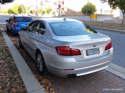 BMW 528i