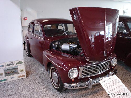 1955' Volvo PV 444