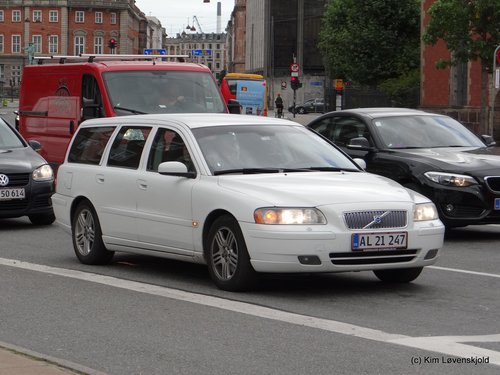 2004' Volvo V70 T5 (MY05)