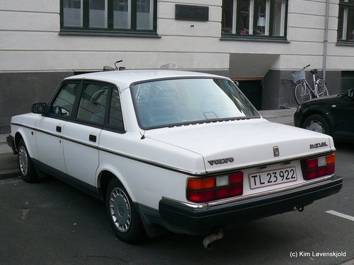 1992' Volvo 240 GL 2,3