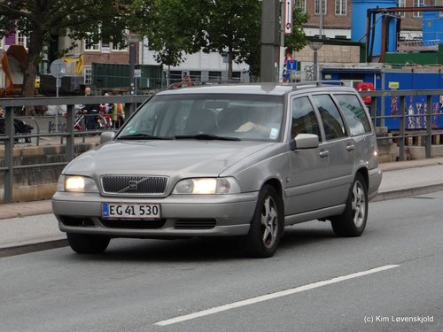 1999' Volvo V70 (MY97)
