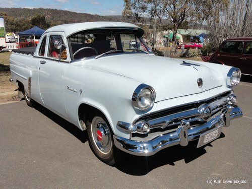 Ford Fairlane