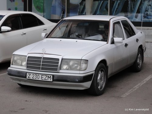 Mercedes W124