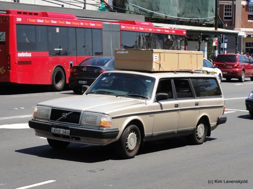 Volvo 240GL