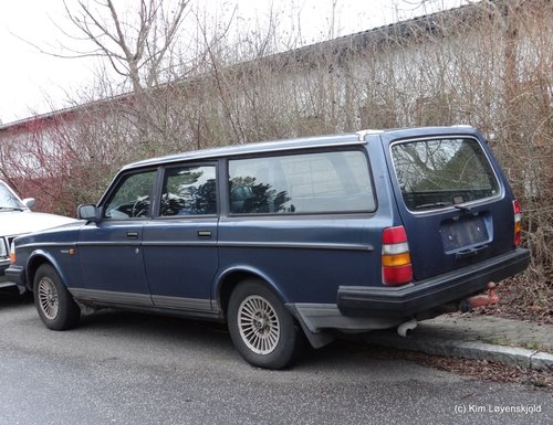 Volvo 240GL