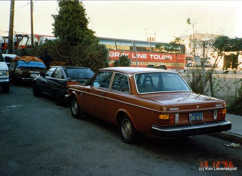 Volvo 242 DL