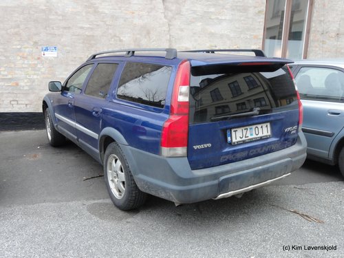 2002' Volvo V70XC AWD "Ocean Race"