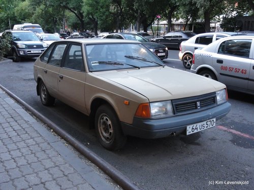 1988' AZLK Moskvich 2141