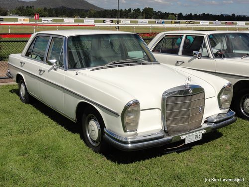 Mercedes 250SE
