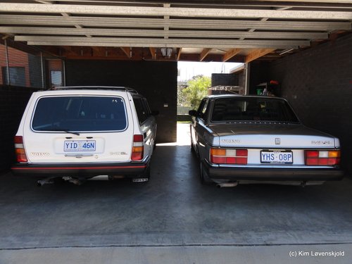 1985' & 1989' Volvo 240 GL