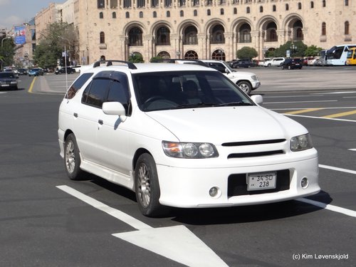 Nissan R’nessa